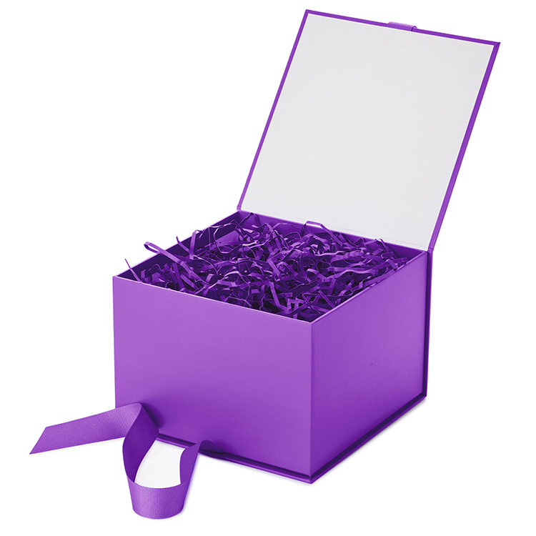 Wholesale custom luxury paper cardboard ribbon gift box(图1)