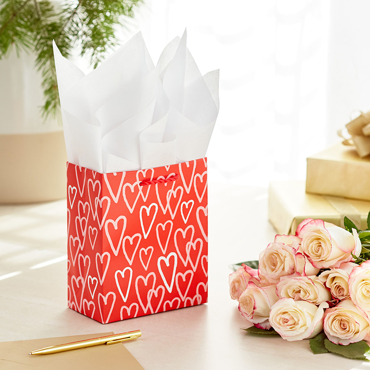 Valentines Day hot sales of hot style love design exquisite gift box gift bag custom(图3)