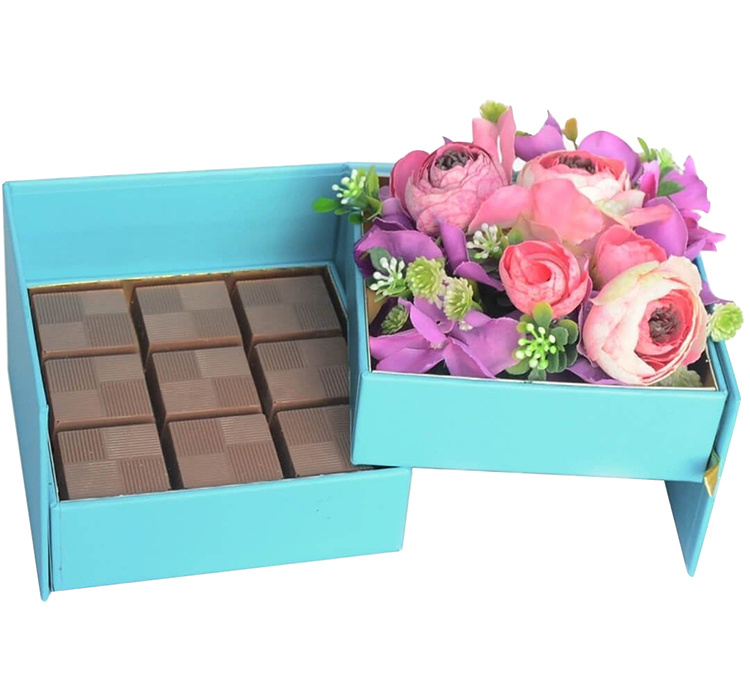 Small Square Cardboard Floral Packaging Preserved Rose And Chocolate Gift Box
