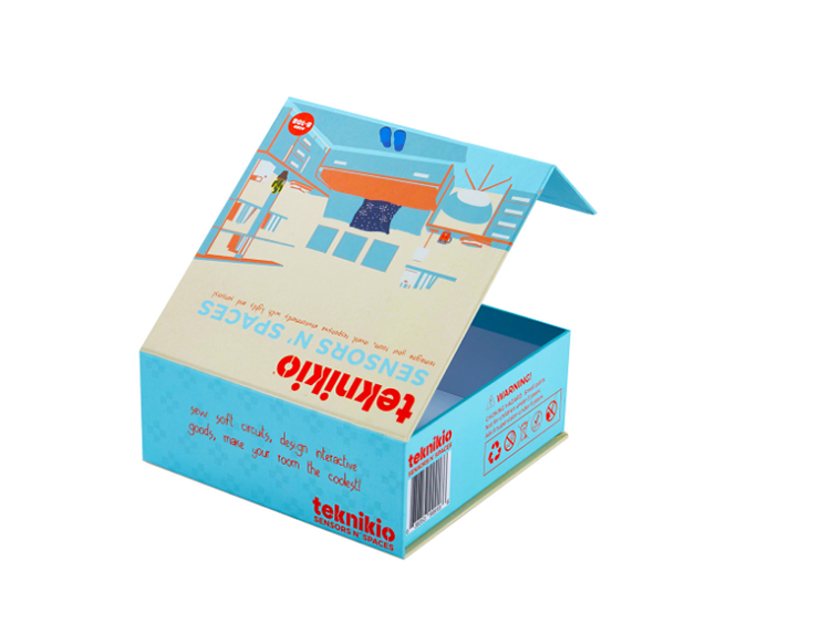 Printed Luxury Rigid Gift Box Packaging Paperboard Blue Illustration Magnetic Craft Box(图4)